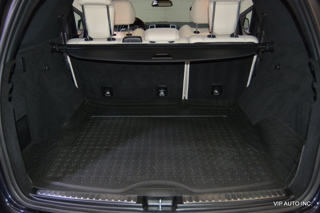 2012 Mercedes-Benz M-Class ML63 AMG - 23016427 - 31
