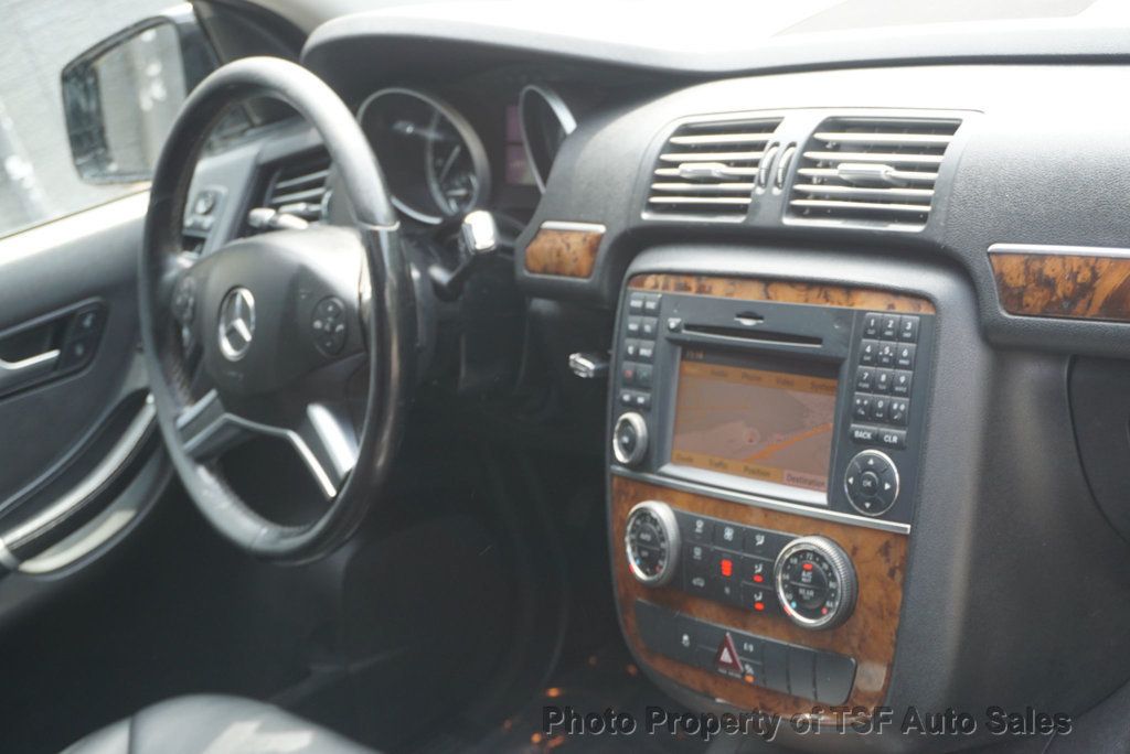 2012 Mercedes-Benz R-Class 4MATIC 4dr R 350 - 23027072 - 17