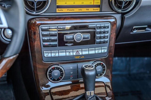 2012 Mercedes-Benz SLK SLK250 - RETRACTABLE HARD TOP CONVERTIBLE - SUPER CLEAN MUST SEE - 22994315 - 37