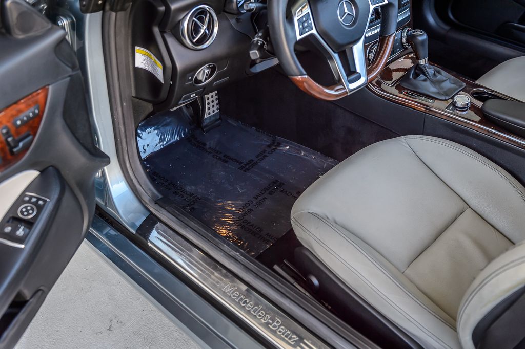 2012 Mercedes-Benz SLK SLK250 - RETRACTABLE HARD TOP CONVERTIBLE - SUPER CLEAN MUST SEE - 22994315 - 46