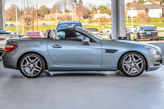 2012 Mercedes-Benz SLK SLK250 - RETRACTABLE HARD TOP CONVERTIBLE - SUPER CLEAN MUST SEE - 22994315 - 54