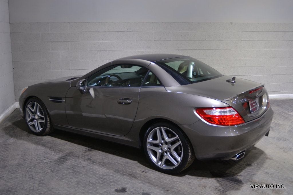 2012 Mercedes-Benz SLK SLK350 - 22675500 - 30