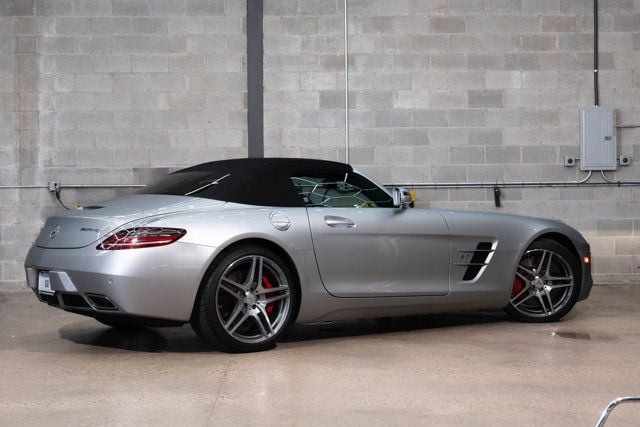 2012 Mercedes-Benz SLS AMG 2dr Roadster SLS AMG - 22850358 - 1