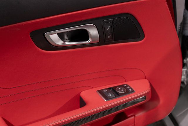 2012 Mercedes-Benz SLS AMG 2dr Roadster SLS AMG - 22850358 - 21