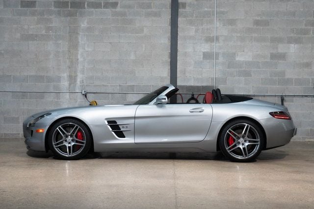 2012 Mercedes-Benz SLS AMG 2dr Roadster SLS AMG - 22850358 - 28