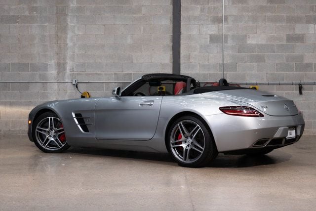 2012 Mercedes-Benz SLS AMG 2dr Roadster SLS AMG - 22850358 - 29