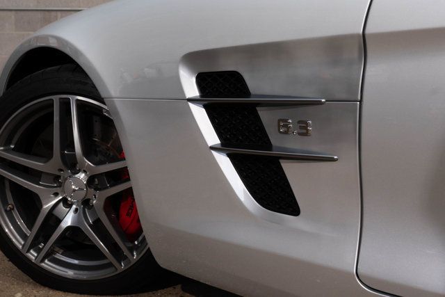2012 Mercedes-Benz SLS AMG 2dr Roadster SLS AMG - 22850358 - 33