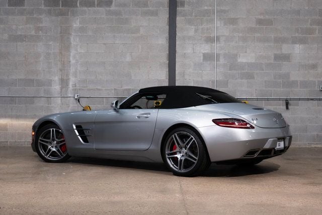 2012 Mercedes-Benz SLS AMG 2dr Roadster SLS AMG - 22850358 - 3