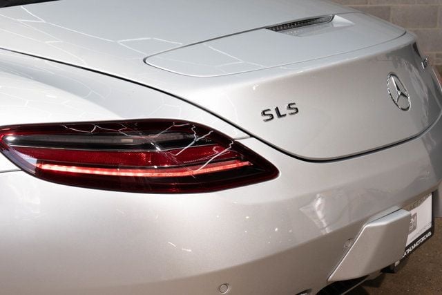 2012 Mercedes-Benz SLS AMG 2dr Roadster SLS AMG - 22850358 - 40