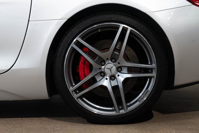 2012 Mercedes-Benz SLS AMG 2dr Roadster SLS AMG - 22850358 - 45