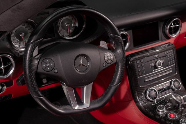 2012 Mercedes-Benz SLS AMG 2dr Roadster SLS AMG - 22850358 - 6