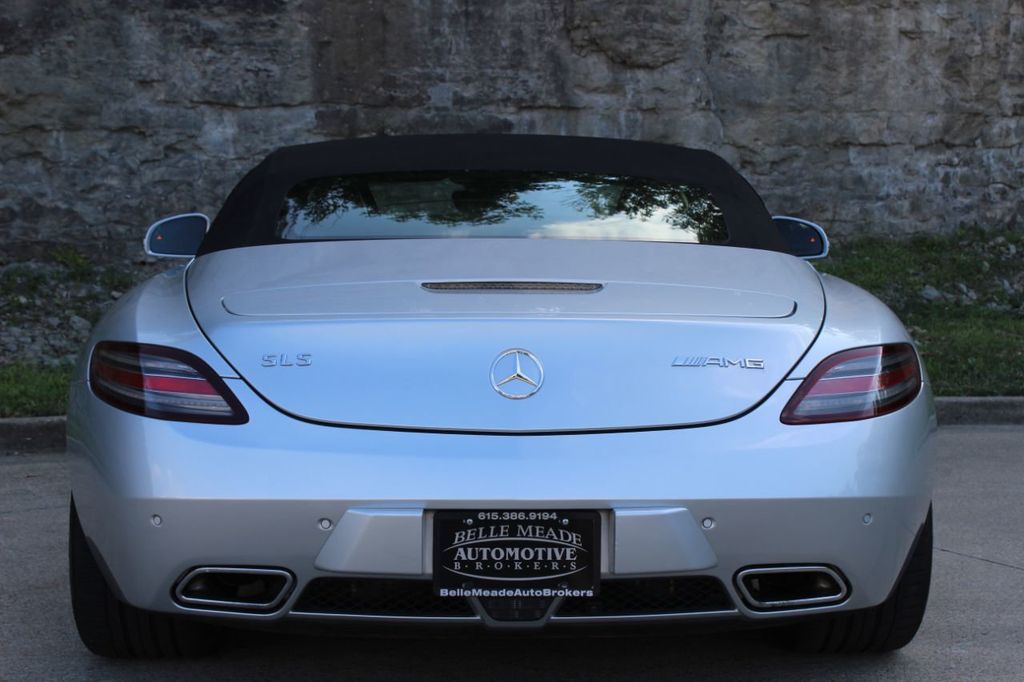 2012 Mercedes-Benz SLS AMG 2dr Roadster SLS AMG - 22027315 - 10