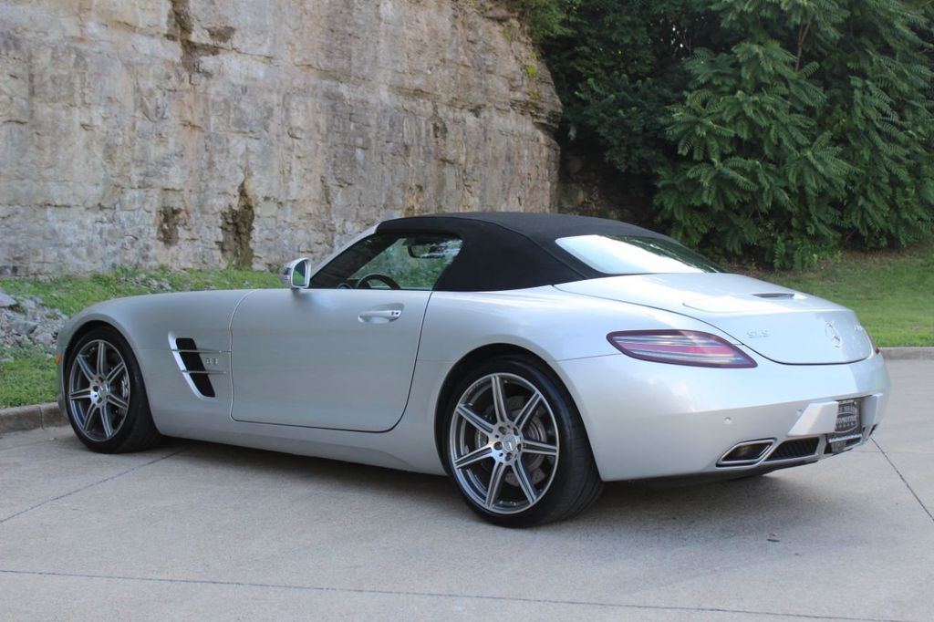 2012 Mercedes-Benz SLS AMG 2dr Roadster SLS AMG - 22027315 - 12