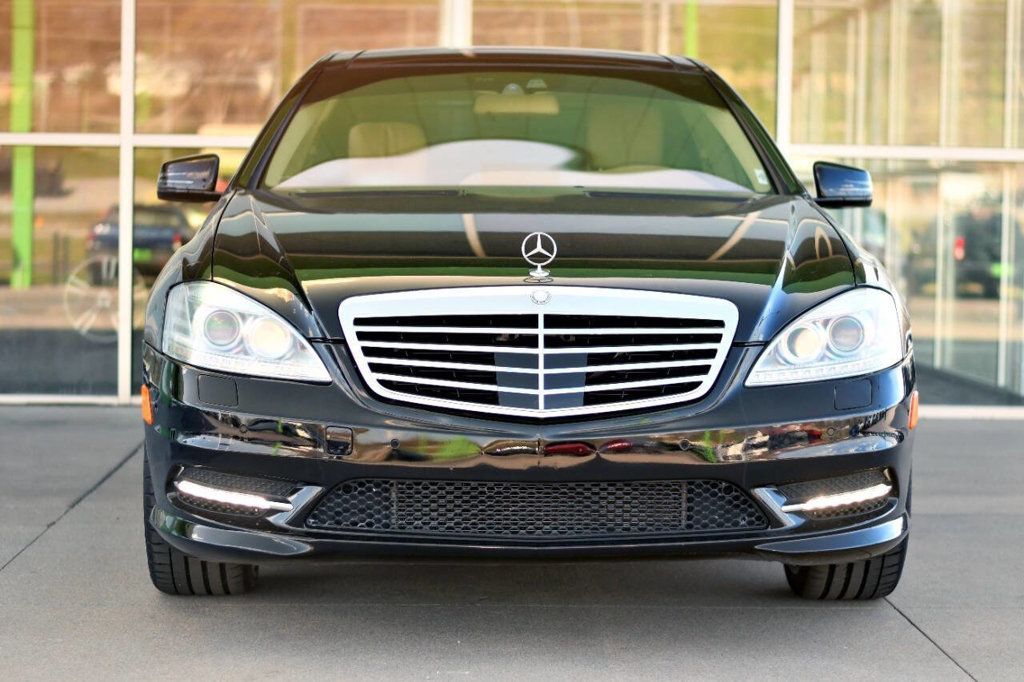 2012 Mercedes Benz S 550 4MATIC photo 4