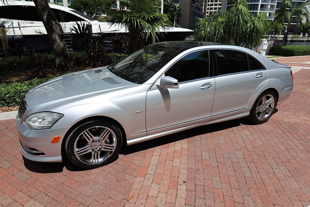 2012 Mercedes Benz S 550 photo 18