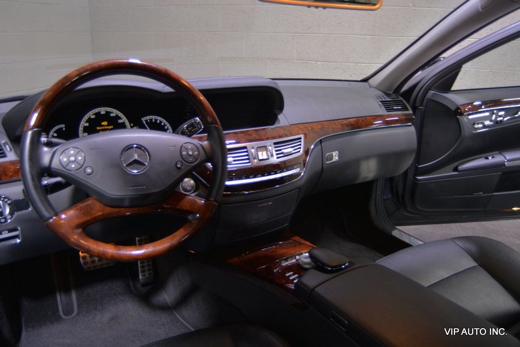 2012 Mercedes-Benz S-Class S550 - 22457465 - 24