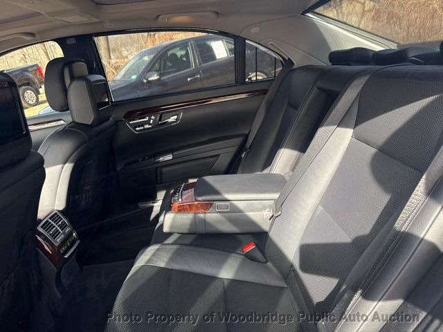 2012 Mercedes-Benz S-Class S 550 4dr Sedan S550 4MATIC - 23018246 - 10