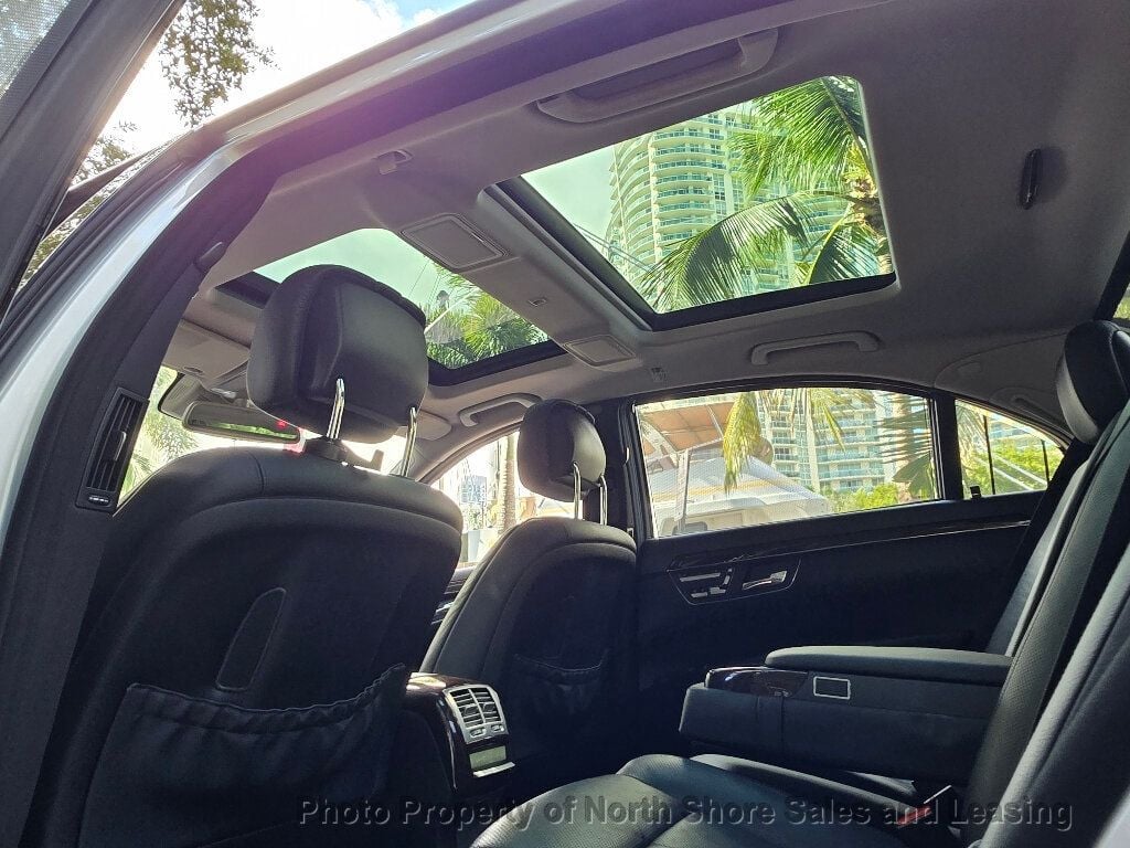 2012 Mercedes-Benz S-Class S 550 4dr Sedan S550 4MATIC - 22951890 - 17