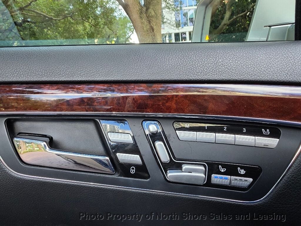 2012 Mercedes-Benz S-Class S 550 4dr Sedan S550 4MATIC - 22951890 - 37