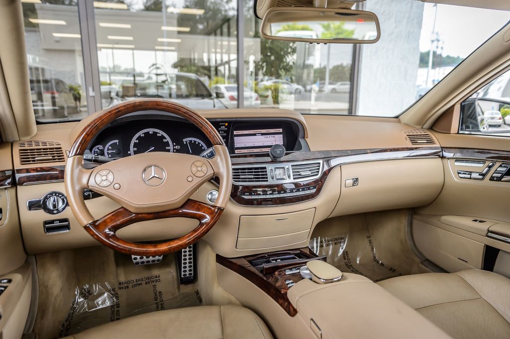 2012 Mercedes-Benz S-Class S550 - KEYLESS GO - MULTICONTOUR SEATING -NAV - BLUETOOTH - 22671180 - 24