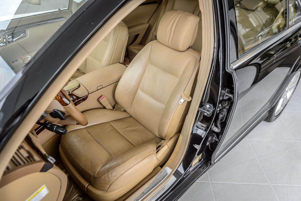 2012 Mercedes-Benz S-Class S550 - KEYLESS GO - MULTICONTOUR SEATING -NAV - BLUETOOTH - 22671180 - 40