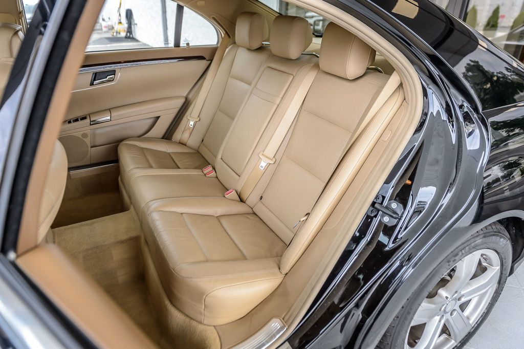 2012 Mercedes-Benz S-Class S550 - KEYLESS GO - MULTICONTOUR SEATING -NAV - BLUETOOTH - 22671180 - 43