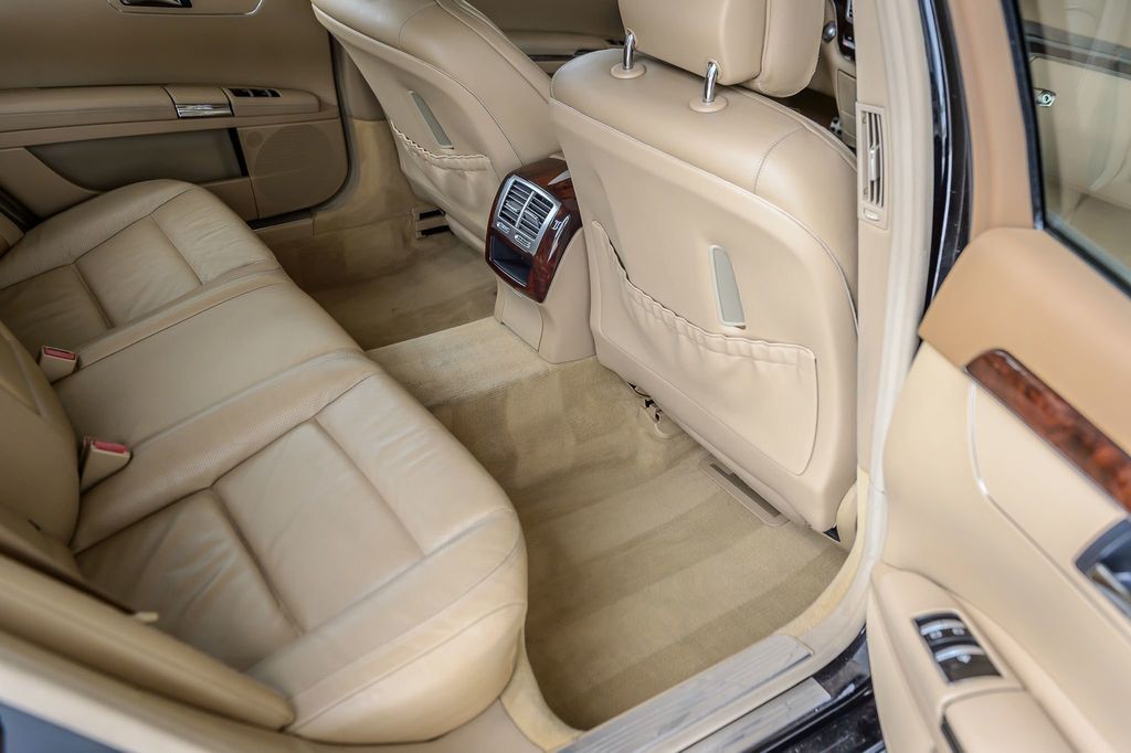 2012 Mercedes-Benz S-Class S550 - KEYLESS GO - MULTICONTOUR SEATING -NAV - BLUETOOTH - 22671180 - 44