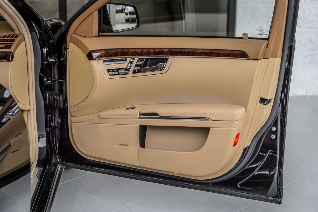 2012 Mercedes-Benz S-Class S550 - KEYLESS GO - MULTICONTOUR SEATING -NAV - BLUETOOTH - 22671180 - 54