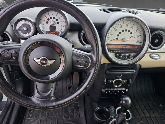 2012 MINI Cooper Convertible CONVERTIBLE, LEATHER, HARMAN KARDON SOUND, HEATED SPORT SEATS - 23038409 - 2