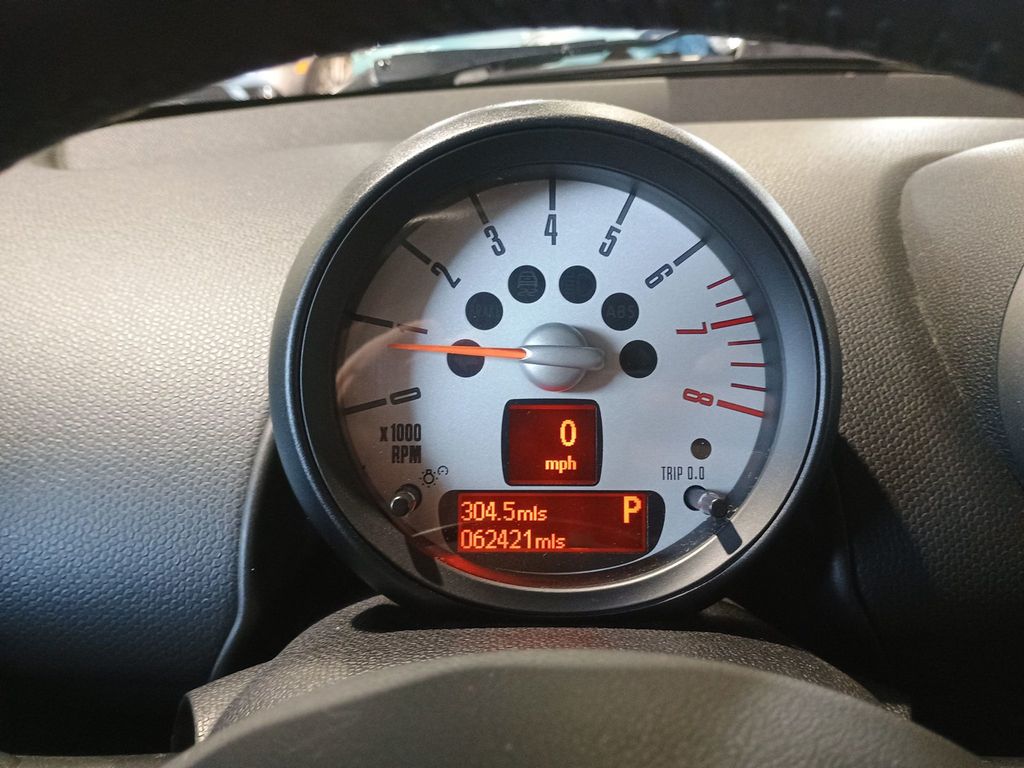 2012 MINI Cooper Countryman FWD 4dr 1 Owner Clean Carfax - 22940967 - 17