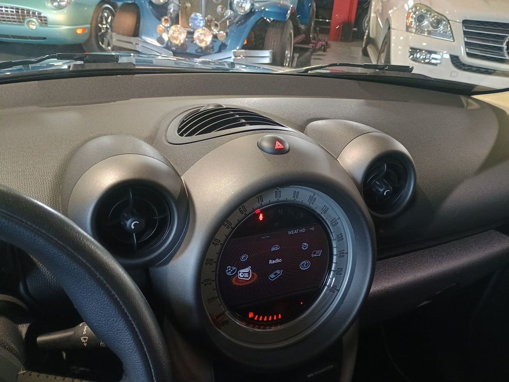 2012 MINI Cooper Countryman FWD 4dr 1 Owner Clean Carfax - 22940967 - 19