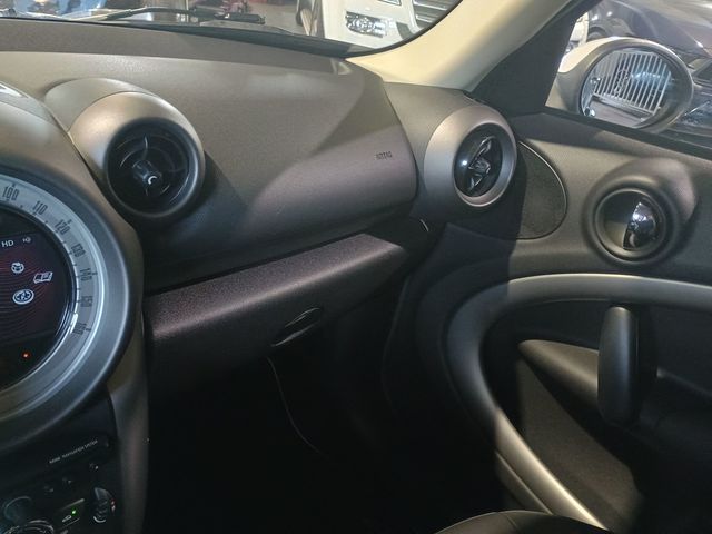 2012 MINI Cooper Countryman FWD 4dr 1 Owner Clean Carfax - 22940967 - 20