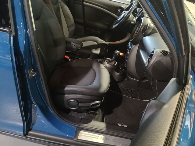 2012 MINI Cooper Countryman FWD 4dr 1 Owner Clean Carfax - 22940967 - 35