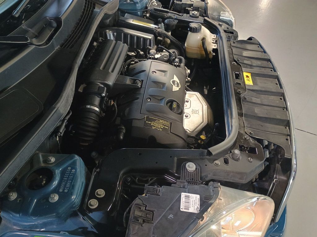 2012 MINI Cooper Countryman FWD 4dr 1 Owner Clean Carfax - 22940967 - 39