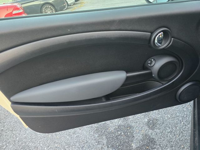 2012 MINI Cooper Hardtop 2 Door  - 23068913 - 8