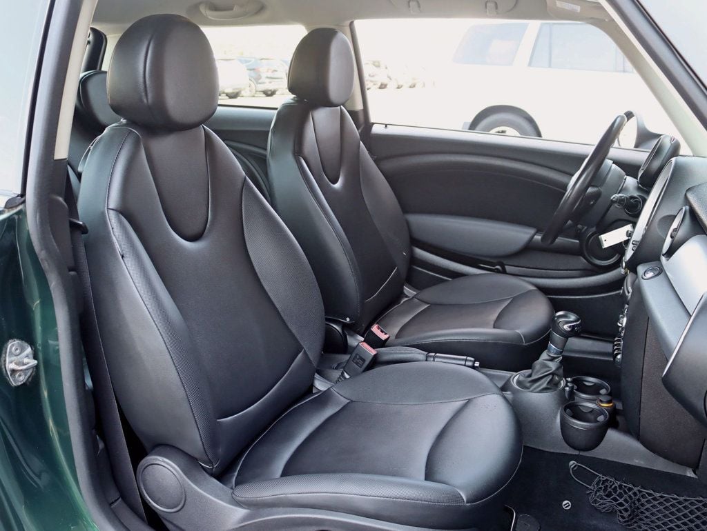 2012 MINI Cooper Hardtop 2 Door  - 22912891 - 17