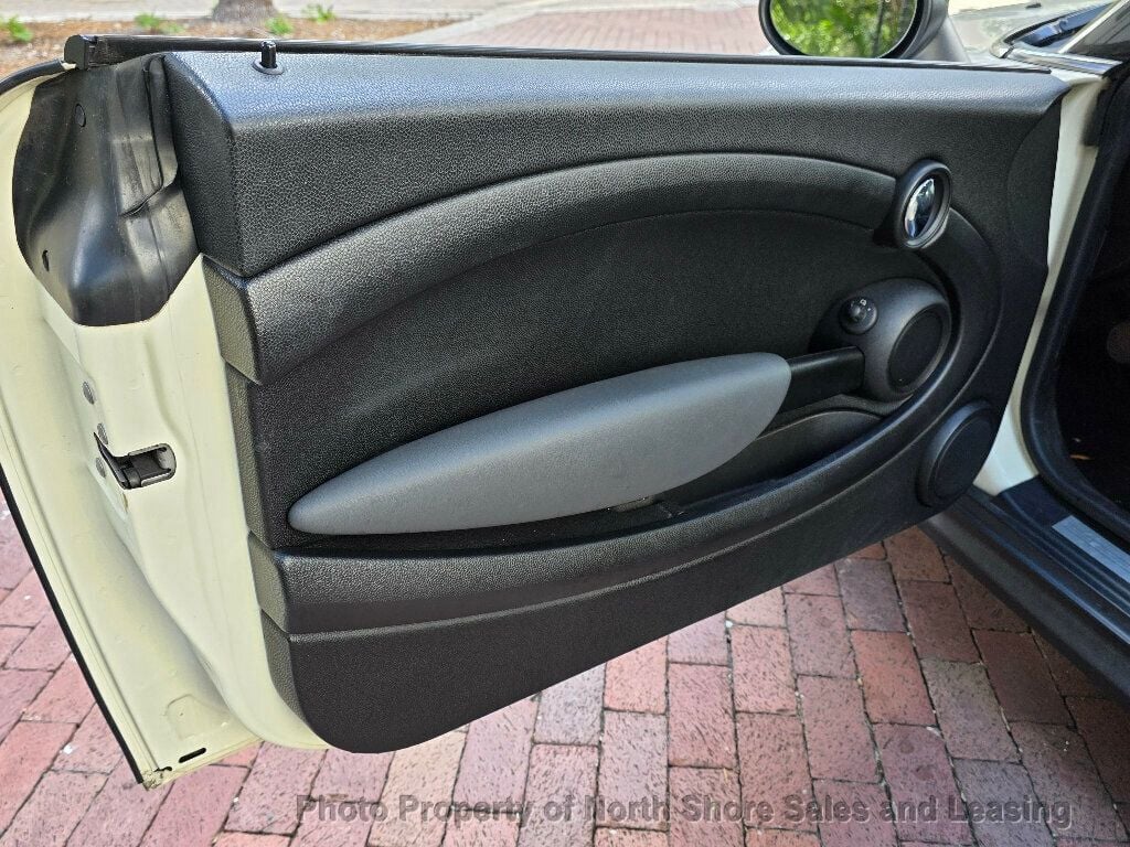 2012 MINI Cooper Hardtop 2 Door  - 22923426 - 36