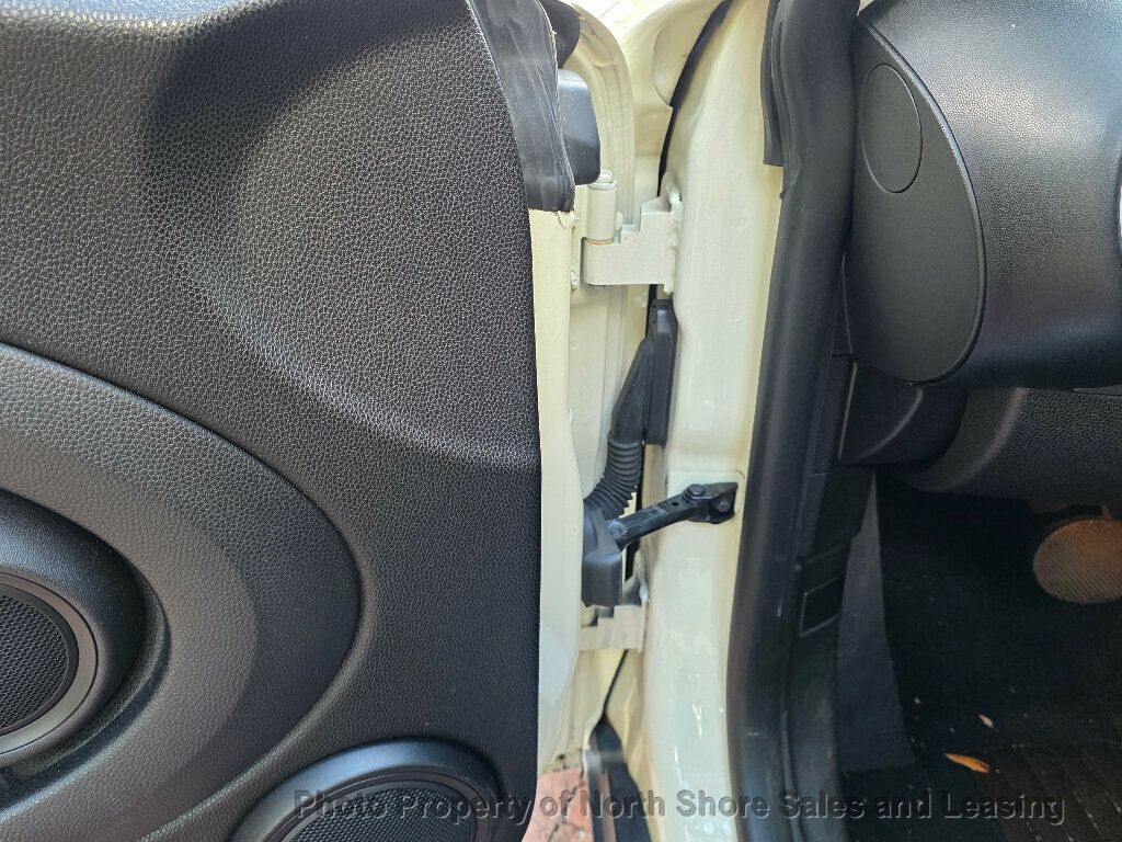 2012 MINI Cooper Hardtop 2 Door  - 22923426 - 37