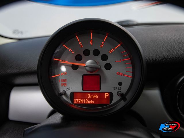 2012 MINI Cooper Hardtop 2 Door CLEAN CARFAX, PANORAMIC SUNROOF, HEATED SEATS, ALLOY WHEELS  - 22963034 - 9