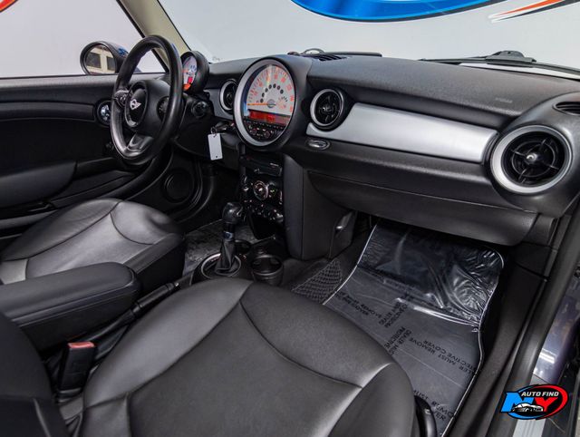 2012 MINI Cooper Hardtop 2 Door CLEAN CARFAX, PANORAMIC SUNROOF, HEATED SEATS, ALLOY WHEELS  - 22963034 - 22