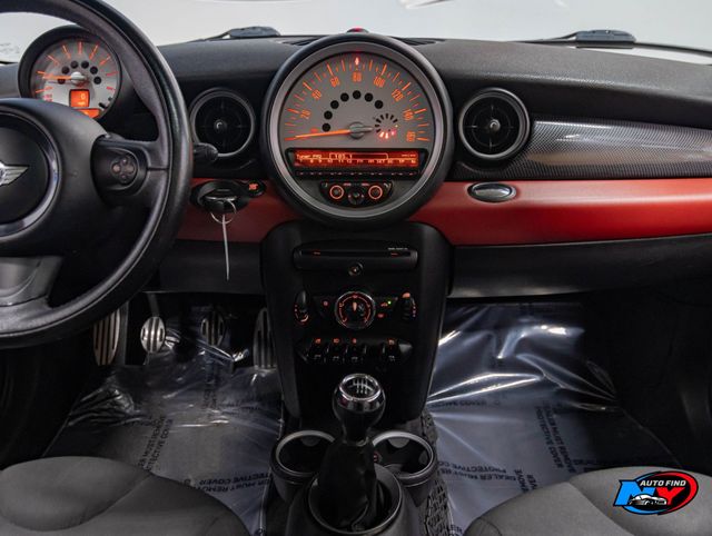 2012 MINI Cooper S Clubman CLEAN CARFAX, 6-SPD MANUAL, PAN SUNROOF, ALLOY WHEELS, SPOILER - 22925222 - 10