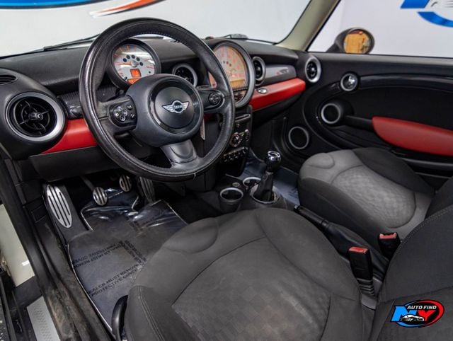 2012 MINI Cooper S Clubman CLEAN CARFAX, 6-SPD MANUAL, PAN SUNROOF, ALLOY WHEELS, SPOILER - 22925222 - 13