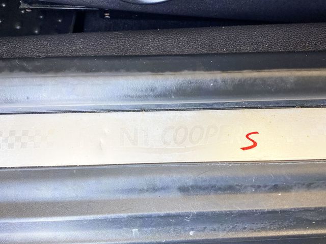 2012 MINI Cooper S Convertible  - 22973705 - 26