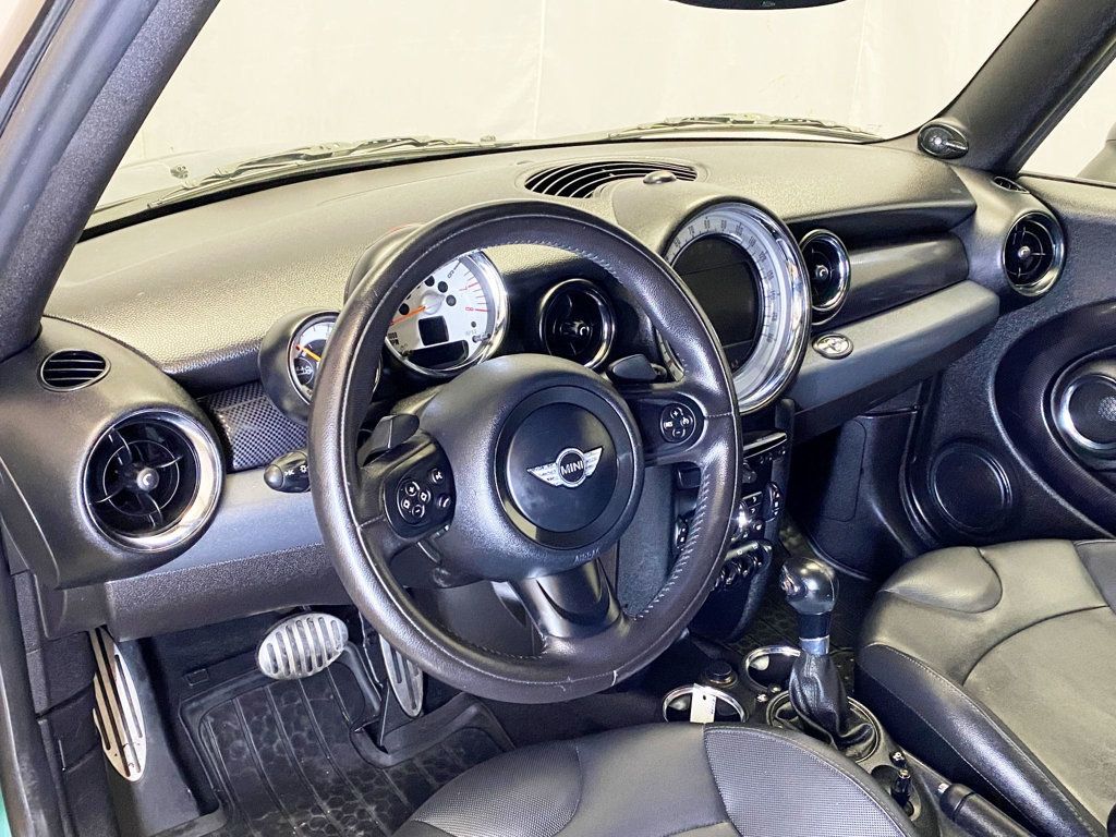 2012 MINI Cooper S Convertible  - 22973705 - 27