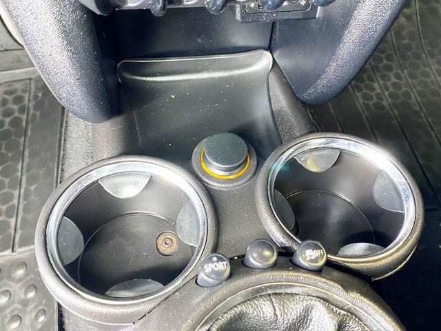 2012 MINI Cooper S Convertible  - 22973705 - 37