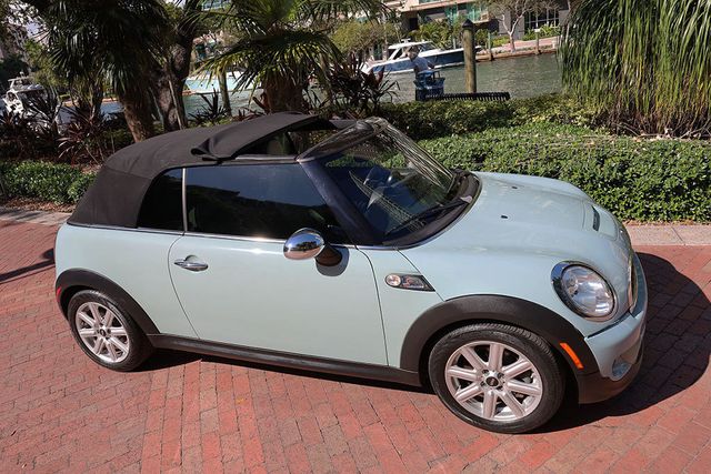 2012 MINI Cooper S Convertible  - 22967635 - 23