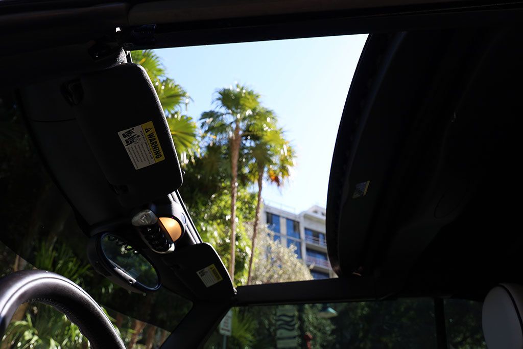 2012 MINI Cooper S Convertible  - 22967635 - 25