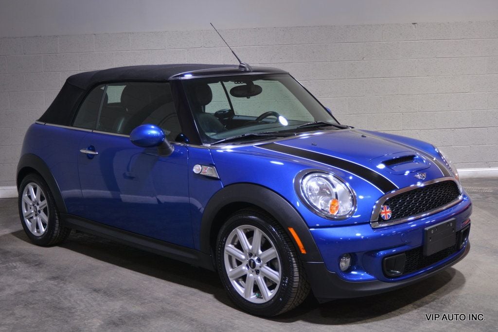 2012 MINI Cooper S Convertible  - 22638197 - 0