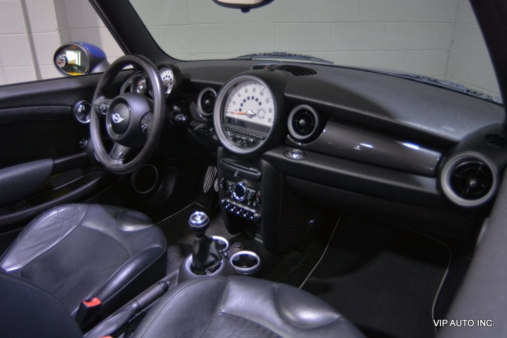 2012 MINI Cooper S Convertible  - 22638197 - 31