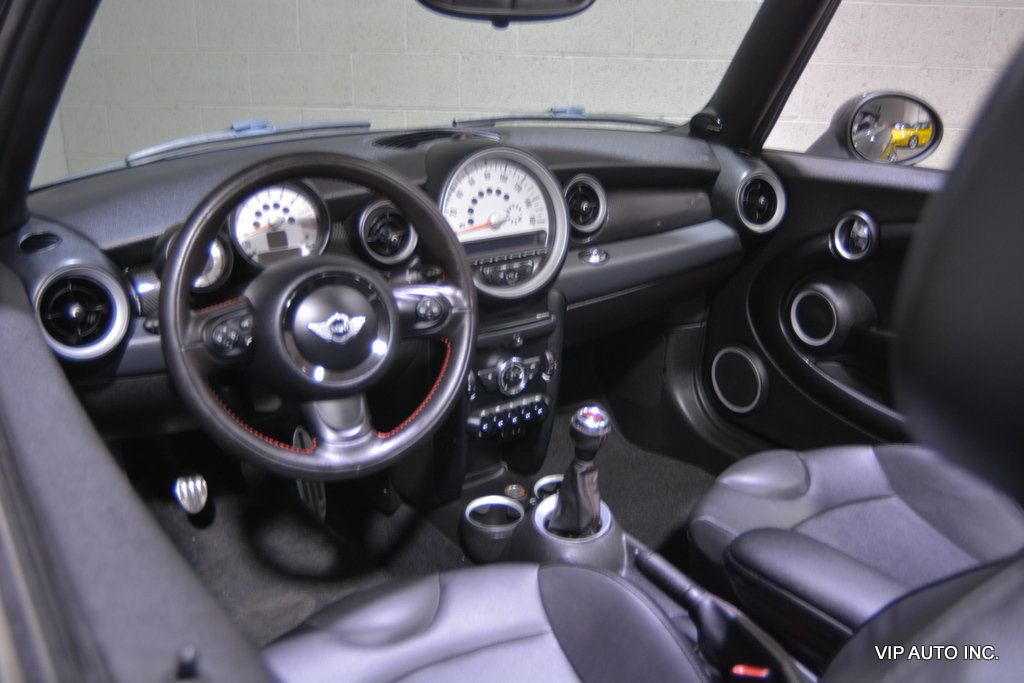 2012 MINI Cooper S Convertible  - 22641178 - 32